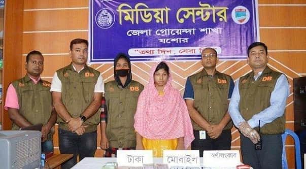 প্রবাসী স্বামীর ৩৬ লাখ টাকা নিয়ে প্রেমিকের সঙ্গে গৃহবধূ উধাও, অতপর