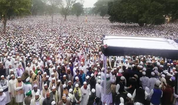 স্মরণকালের বৃহত্তম জানাজা মাওলানা আনোয়ার শাহ’র