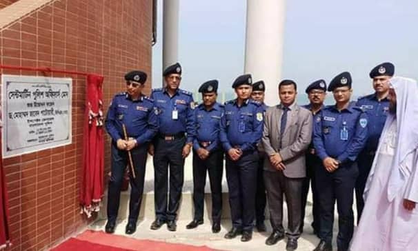 সেন্ট মার্টিনসে পুলিশ ফাঁড়ি ও অফিসার্স মেস উদ্বোধন করলেন আইজিপি