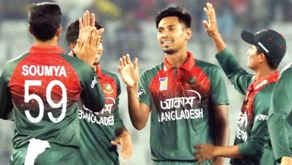 বাংলাদেশের প্রথম তিনে তিন