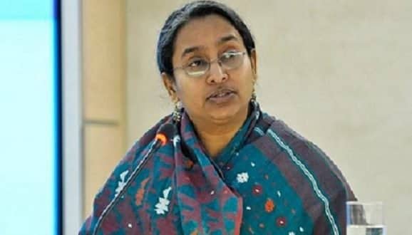ফেসবুক নিয়ে শিক্ষামন্ত্রীর ক্ষোভ প্রকাশ