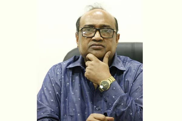 সরকার যে কঠিন সাত চ্যালেঞ্জের মুখে