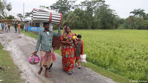 এক বছরে ঘরছাড়া সাড়ে তিন কোটি মানুষ