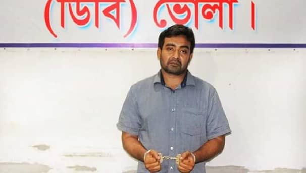 প্রধানমন্ত্রীকে নিয়ে কটুক্তি করায় যুবক আটক