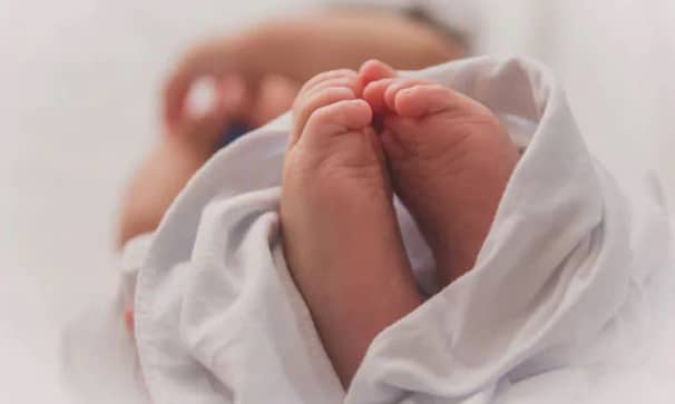 করোনা উপসর্গ নিয়ে মারা গেল এক বছরের শিশু