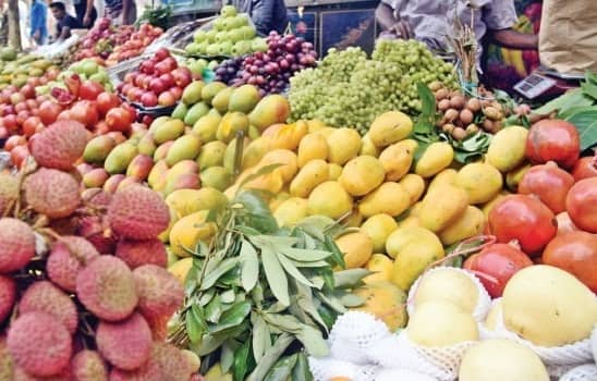 করোনা উপসর্গ নিয়ে ফল বিক্রেতার মৃত্যু