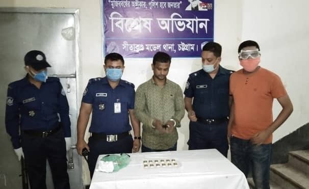 ১২০ ভরি স্বর্ণসহ আটক ১