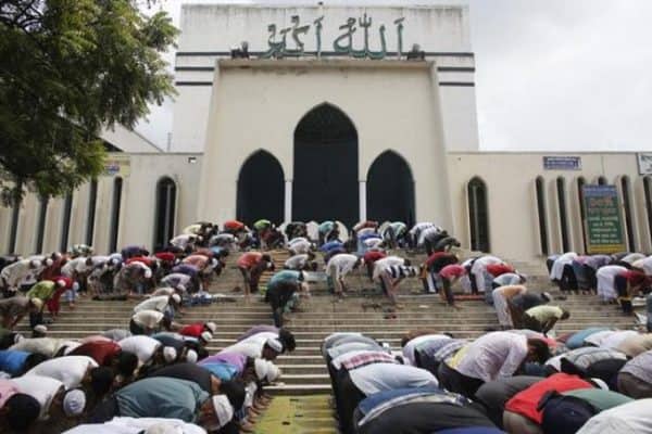 বায়তুল মোকাররমে পবিত্র ঈদুল আজহার ৬ জামাত