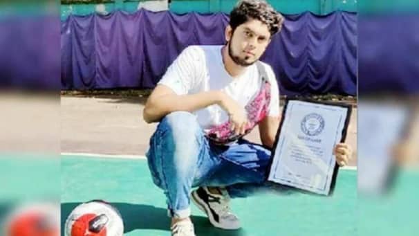 গিনেস বুকে রেকর্ড গড়লেন বরিশালের জুবায়ের