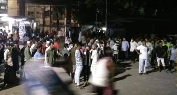 দগ্ধ সবার মুখে একই কথা : বাঁচাও বাঁচাও