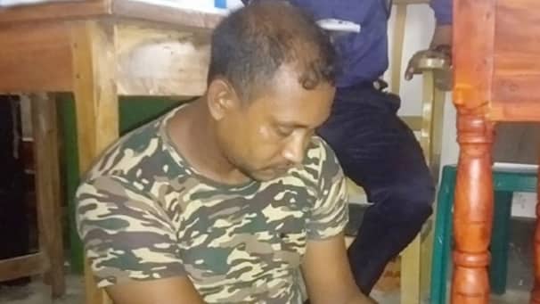 সেনাবাহিনীর গোয়েন্দা কর্মকর্তা পরিচয় দিয়েও রক্ষা হলো না