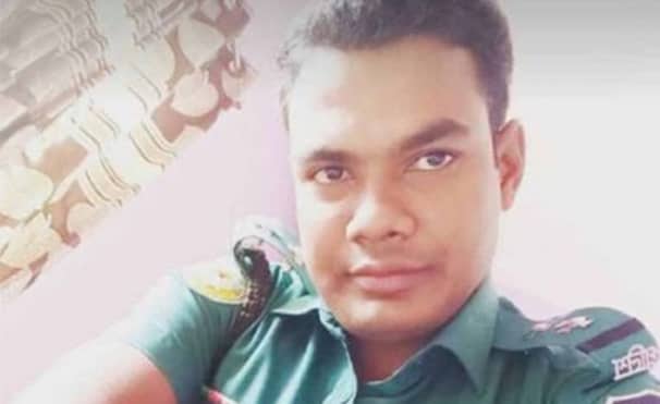জীবিতকে মৃত দেখিয়ে চার্জশিট, এসআই বরখাস্ত