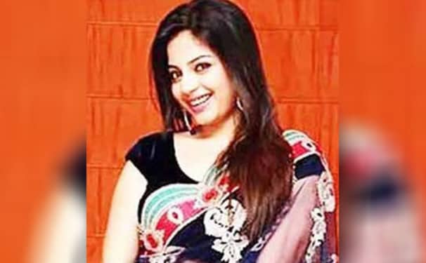 ওসি প্রদীপের স্ত্রী চুমকি আত্মগোপনে থাকার কারণ!