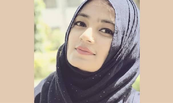 মিন্নি মনে করে তিন্নিকে জড়িয়ে ধরেছিল সাবেক দুলাভাই, এরপর চিৎকারের শব্দ