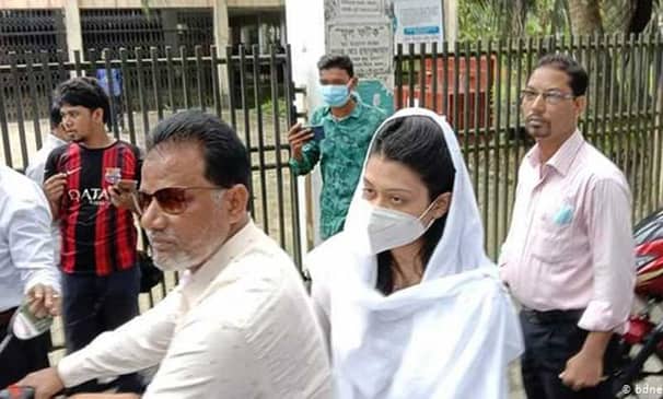 মিন্নিকে একটি নির্জন কক্ষে রাখা হয়েছে, কান্নাকাটি করছে : বাবা