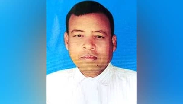 দুই পায়ের রগ কেটে দেওয়া সেই স্কুলশিক্ষকের মৃত্যু