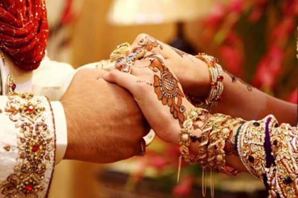 বিয়ের তিন বছর পর সাবেক প্রেমিকার সঙ্গে স্বামীর বিয়ে দিলেন স্ত্রী
