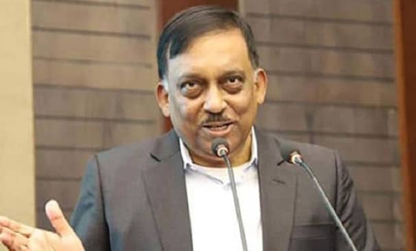 মুশতাকের স্বাভাবিক মৃত্যু হয়েছে : স্বরাষ্ট্রমন্ত্রী