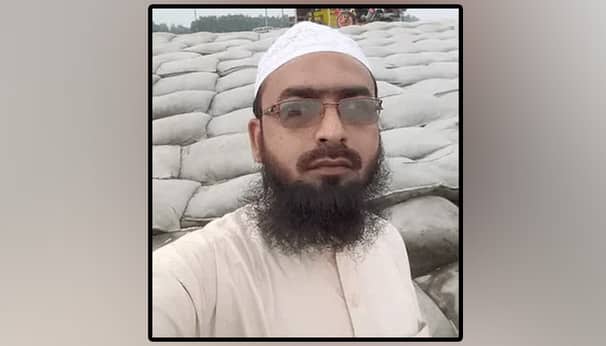 মামুনুলের পক্ষে স্ট্যাটাস দিয়ে চাকরি হারালেন মসজিদের ইমাম