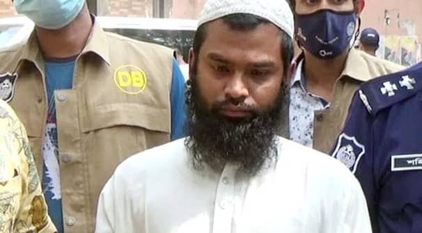 ছাত্রকে বলাৎকার মামলায় হেফাজত নেতা গ্রেফতার