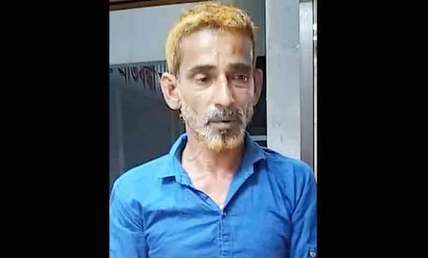 ভ্যানচালকের থাপ্পড়ে মারা গেলেন যাত্রী