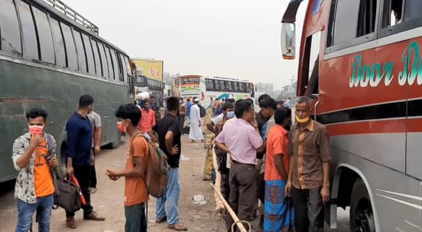 আড়াই শতাধিক দূরপাল্লার বাস ফিরিয়ে দিল পুলিশ