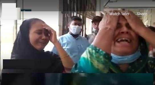 চুরি হয়ে গেছে নবজাতক, হাসপাতালের বারান্দায় দাঁড়িয়ে কাঁদছেন পরীবানু