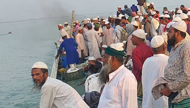 পদ্মায় গোসলে নেমে মারা গেলেন দুই বন্ধু