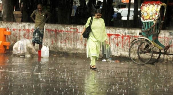 ৩ বিভাগে হতে পারে ভারি বৃষ্টি, লঘুচাপেরও আভাস