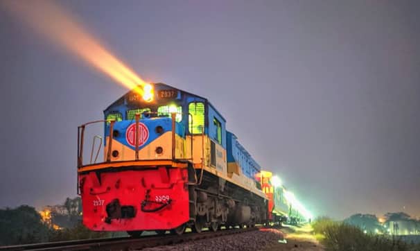 আন্তঃনগর ট্রেন