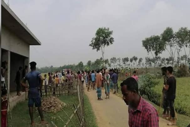 এক প্রেমিকাকে পেতে দুই প্রেমিকের সংঘর্ষে আহত ২০