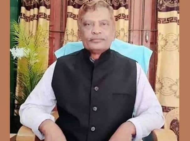 নৌকার টিকেট পেয়ে মনোনয়নপত্র প্রত্যাহার করলেন এই প্রার্থী! এলাকায় চাঞ্চল্যের সৃষ্টি