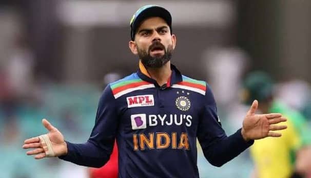 বিরাট কোহলিকে ৪৮ ঘণ্টার সময় বেঁধে দিয়েছিল ভারতীয় ক্রিকেট বোর্ড