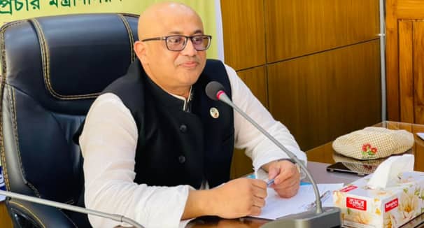 ক্ষমা প্রার্থনা করে স্ট্যাটাসে যা বললেন ডা. মুরাদ