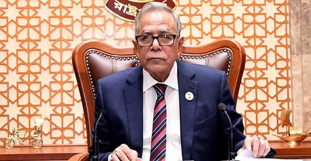 ৮ দিনের সফরে আজ সিঙ্গাপুর যাচ্ছেন রাষ্ট্রপতি