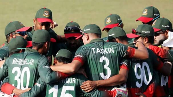 টসে জিতে ব্যাটিংয়ে বাংলাদেশ, পাকিস্তানকে টপকে যাওয়ার সুযোগ