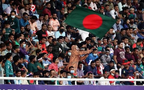 বুধবার থেকে যেখানে পাওয়া যাবে টি-টোয়েন্টি সিরিজের টিকিট