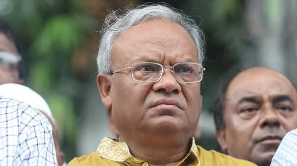 বিএনপি নেতা রিজভীর বিরুদ্ধে গ্রেপ্তারি পরোয়ানা