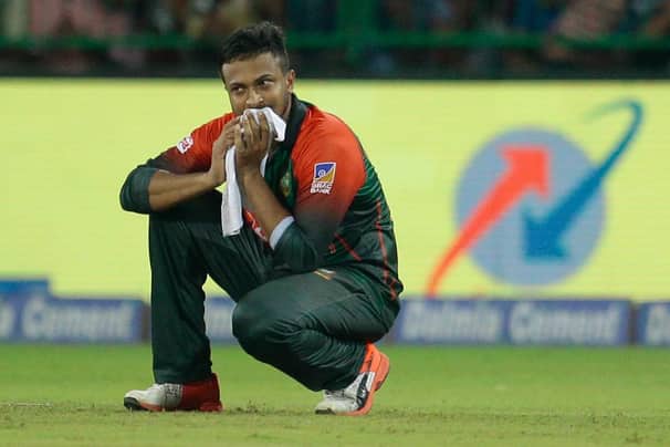 সাকিবের মা, পুত্র ও কন্যাসহ পরিবারের ৫ জন হাসপাতালে