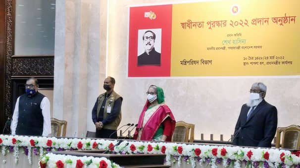 বহুদিন পর মুক্তি পেলাম, একেবারেই বন্দিখানায় ছিলাম: প্রধানমন্ত্রী