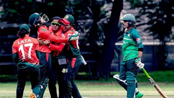 শ্বাসরুদ্ধকর ম্যাচে জয়ের খুব কাছে গিয়েও পাকিস্তানের কাছে হারল বাংলাদেশ