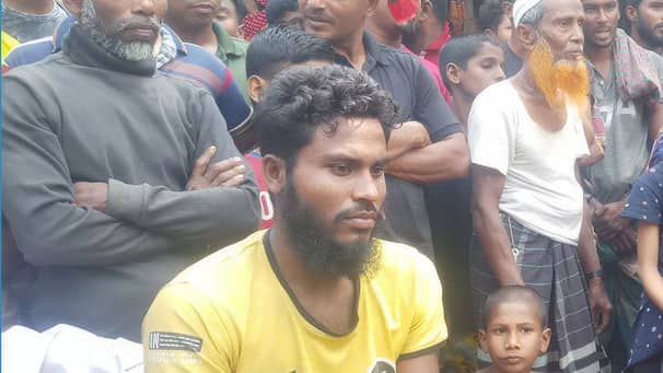 যে কারণে তিন কন্যার মাকে বিয়ে করলেন ২০ বছরের যুবক