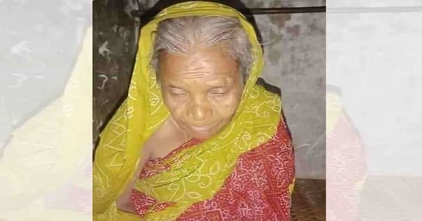 ডাক্তার দেখানোর কথা বলে রাস্তায় মাকে ফেলে গেলেন ছেলে-ছেলের বৌ বৃদ্ধা মা