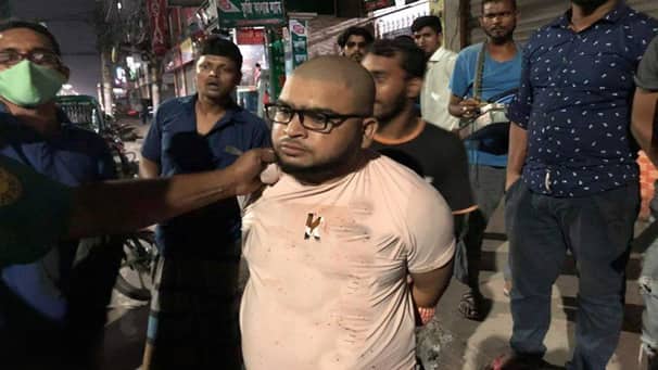 অভাব আর ঋণের চাপ সইতে না পেরে ছিনতাই করতে উত্তরা যায় সামাদ ছিনতাই