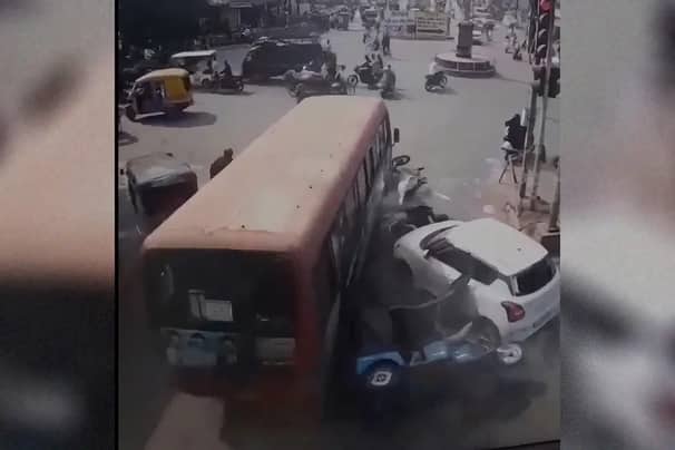 চালকের হার্ট অ্যাটাক