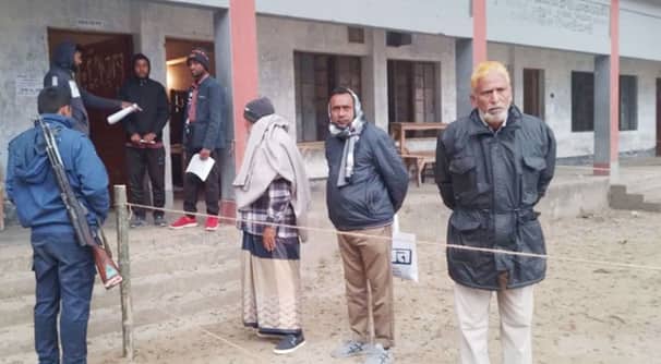 গাইবান্ধা-৫ আসনের উপ-নির্বাচনের ভোটগ্রহণ অনুষ্ঠিত