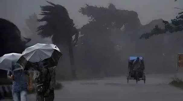 কাল থেকে শনিবার পর্যন্ত দেশব্যাপী ঝড়-বৃষ্টি হতে পারে ঝড়ের আভাস