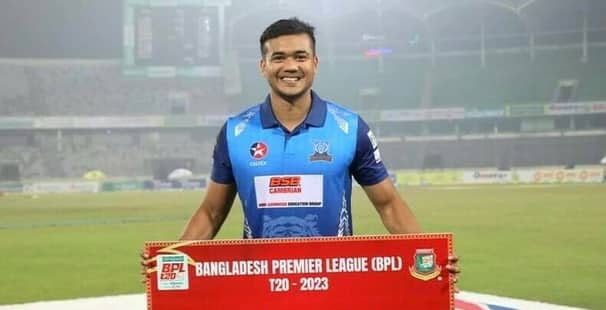 চোটের কারণে বিপিএল থেকে ছিটকে গেলেন তাসকিন
