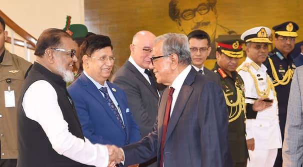 স্বাস্থ্য পরীক্ষার জন্য সিঙ্গাপুর গেলেন রাষ্ট্রপতি