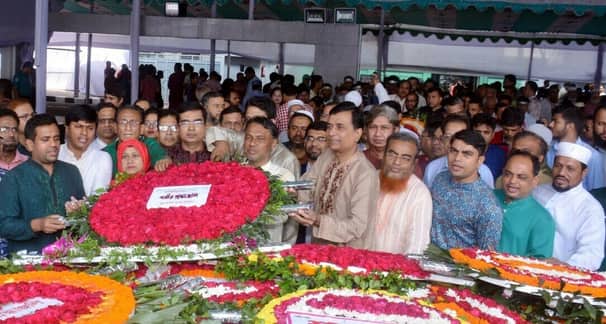 স্বাধীনতা দিবসে বঙ্গবন্ধুর প্রতিকৃতিতে রূপালী ব্যাংকের শ্রদ্ধা